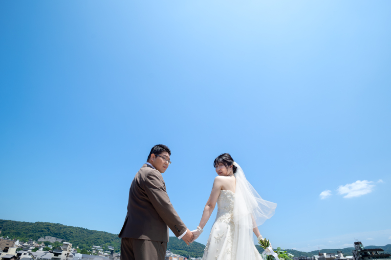 真夏の暑さに負けず楽しく前撮りを!