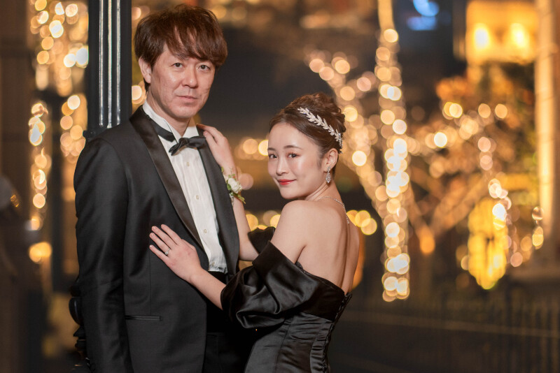 【イメージショットのご紹介】お手元やお二人の特別な小物を持ったお写真も◎
