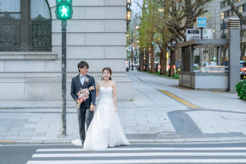 【記念日フォト】入籍日やプロポーズ月に撮影♪おふたりの門出を祝う特別な一枚