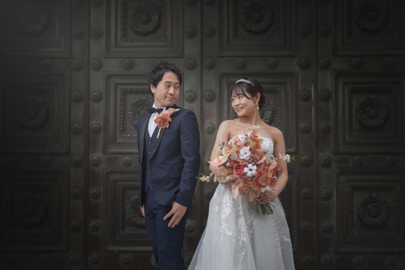 【さりげない彩り】ブーケとアクセサリーで広がる表情