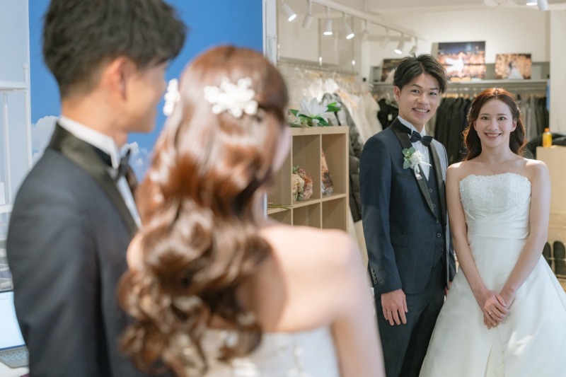 【記念日フォト】入籍日やプロポーズ月に撮影♪おふたりの門出を祝う特別な一枚