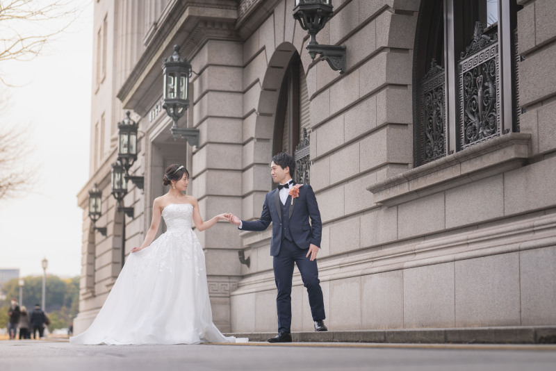 【結婚式とは異なる魅力】前撮り・後撮りでフォトウェディングが選ばれる理由