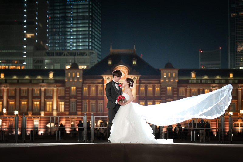 【モノトーンが映える】東京だから似合うシンプルスタイル