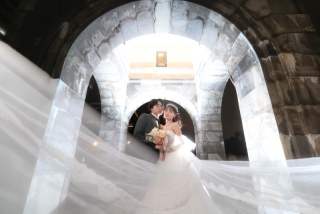 【撮影アイテム:ウェディングベールについて】ベール一枚で雰囲気が一変するのです!