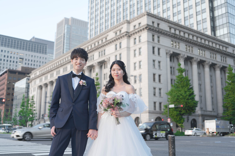 【イメージショットのご紹介】お手元やお二人の特別な小物を持ったお写真も◎