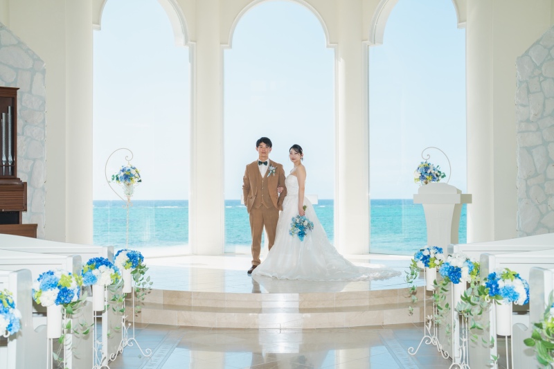 【海の見えるチャペルのご紹介】憧れのロケーション♡沖縄の海とチャペルで幸せ時間を