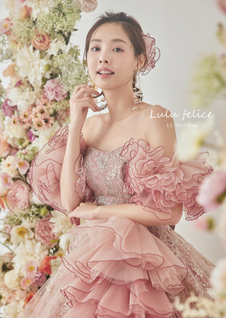 新作ドレスコレクション入荷しました♪