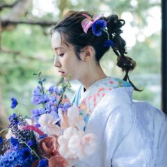 可憐な美しさを演出できるヘアスタイル~ツインポニーテール~