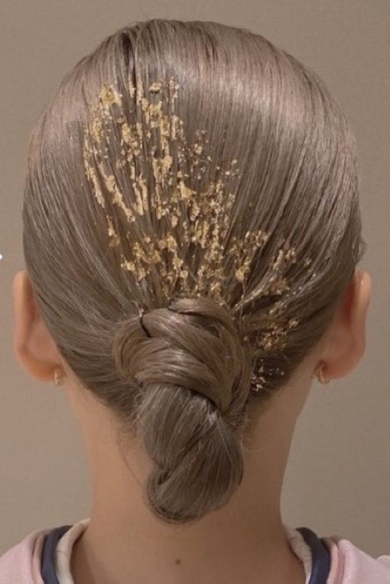 トレンド感がある和装ヘアまとめ~タイトシニヨン~