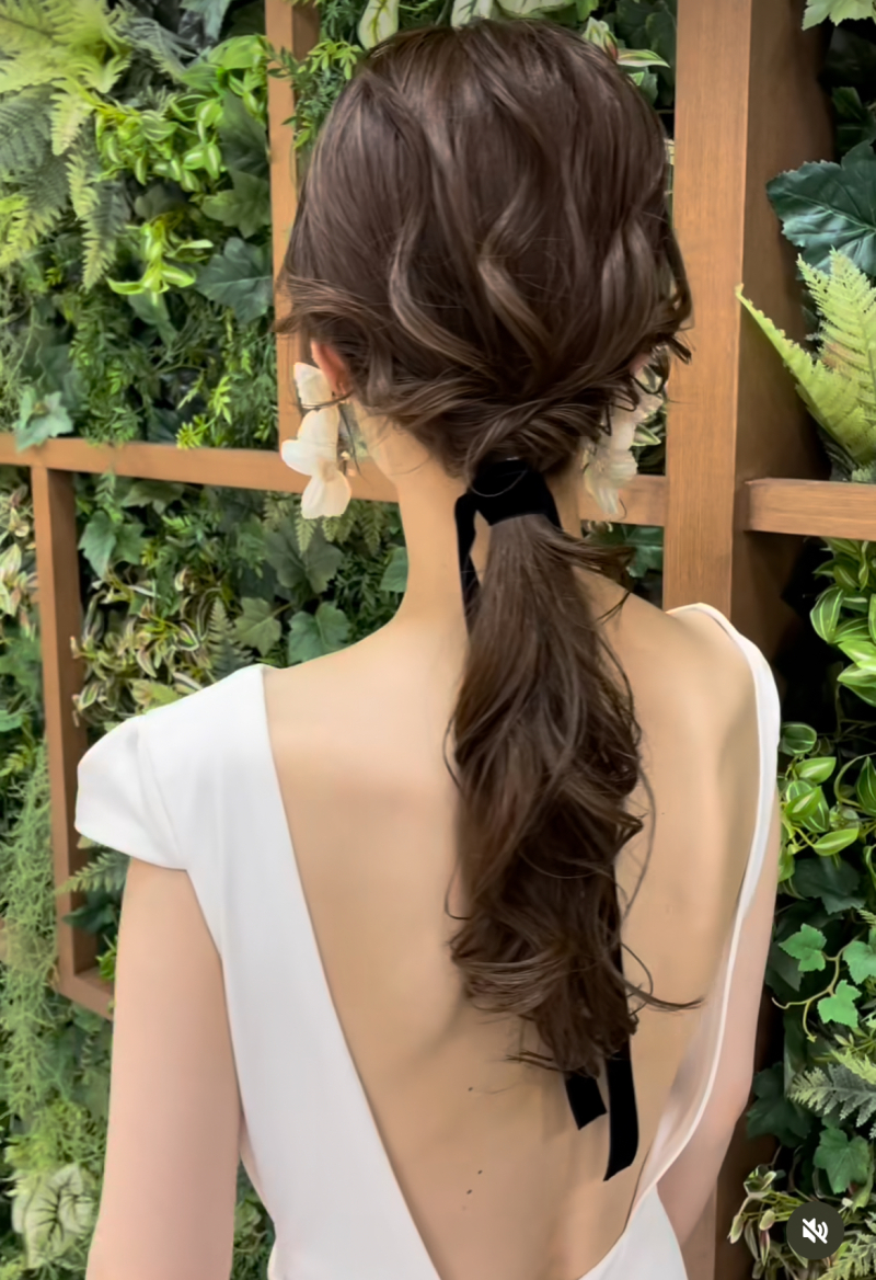 ベロアリボンヘアアレンジのご紹介