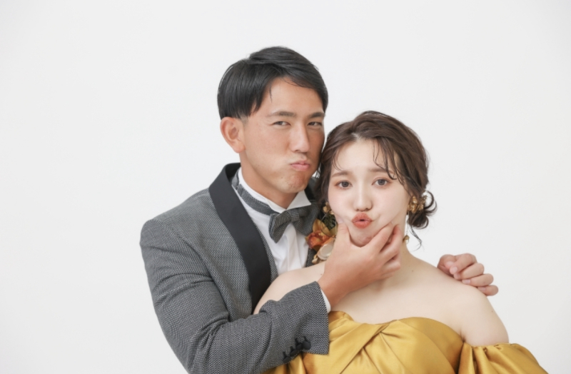 【studio clori.】洋装に合うリップの色味紹介♪