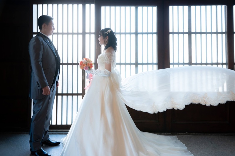 美しいウェディングベールを活かしたお写真】(公開日:2023年1月8日 ...
