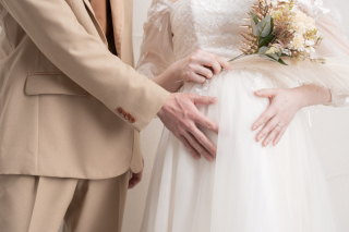 マタニティでも案内のドレスラインナップ♪