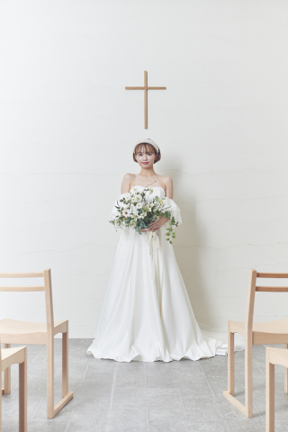 スタジオにチャペルセットが新登場!