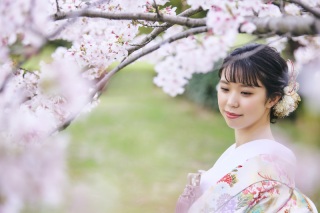 【スプリングキャンペーン】ロケーションフォトがお得に！2着プランも最大63％オフ