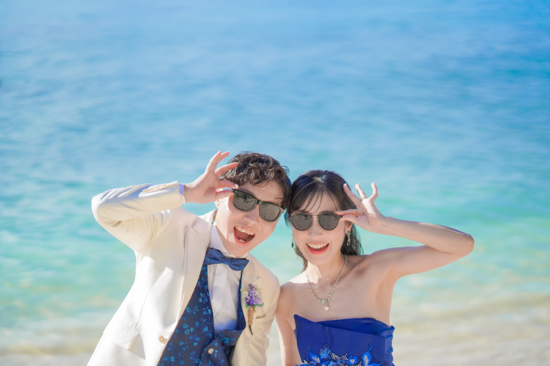 モメンバルビーチ&ザネー浜で叶えるロケ地2ヶ所ドレス2着プラン