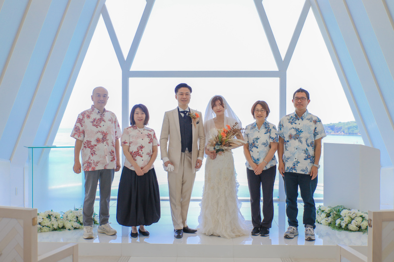 チャペルって神秘的♡ドレスや雰囲気をご紹介