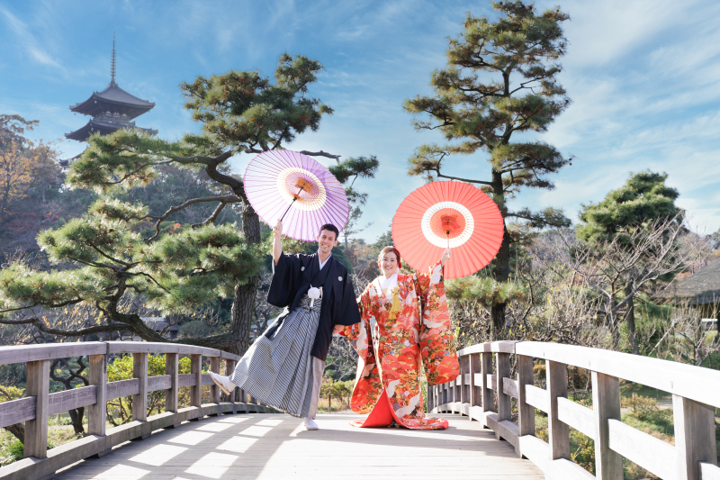 四季を背景にした和モダンなフォトウェディングとは?三溪園での前撮りで特別な一枚を