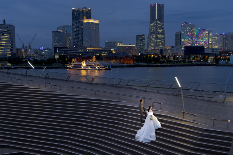 大さん橋で洋装の前撮りを叶えるには？夜景が映える撮り方のコツ