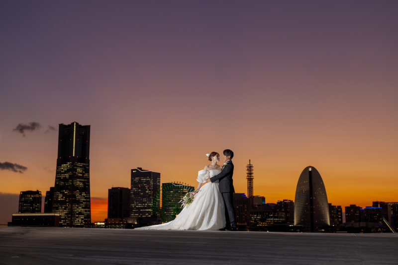 夕景から夜景へ…時間とともに変わる美しさ