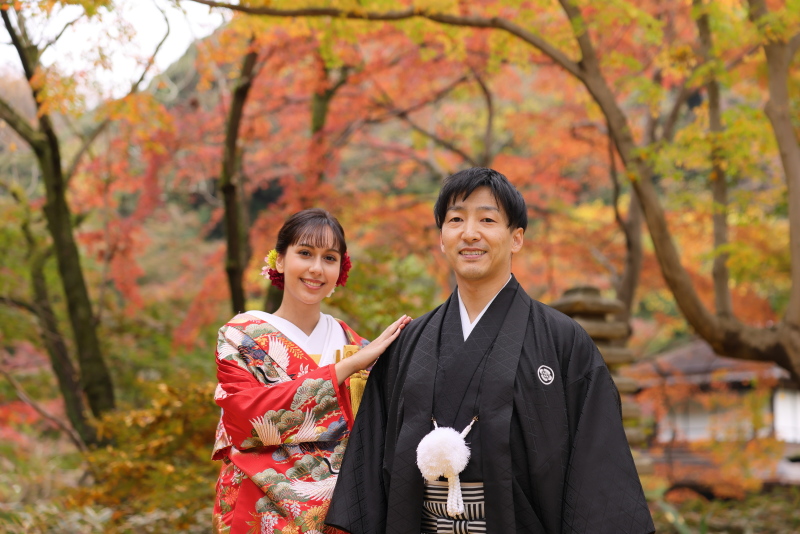 白無垢も色打掛も映える♬三渓園の晩秋で叶える幻想的な一枚を!