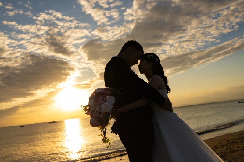 和装が映える大さん橋のシーン