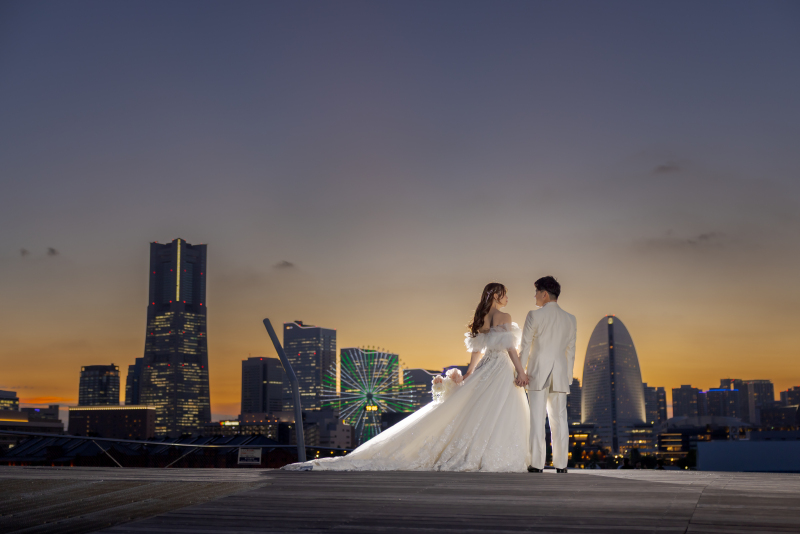 大さん橋で洋装の前撮りを叶えるには？夜景が映える撮り方のコツ