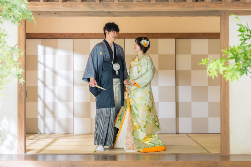 【花婿和装】色で魅せる!3つの紋付袴スタイルで自分らしさを演出