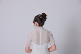 シンプル背景 ヘアメイク紹介