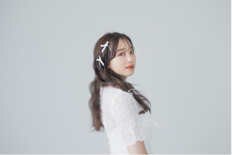 【リボンやパールを使ったヘアメイク】