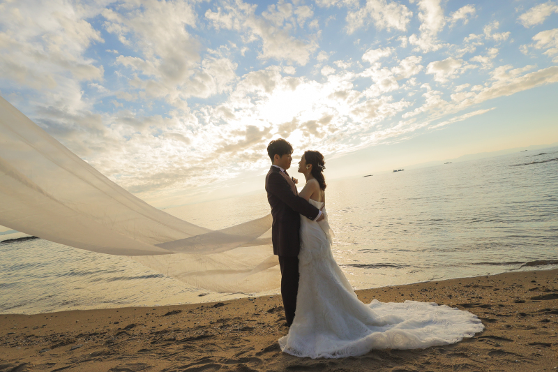 西陽が綺麗な海ロケーション撮影