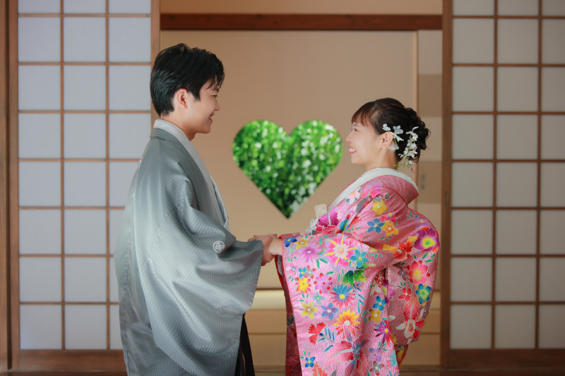白無垢と色打掛