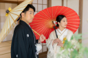 和装にぴったり!撮影小物で楽しむ“ふたりらしい”一枚