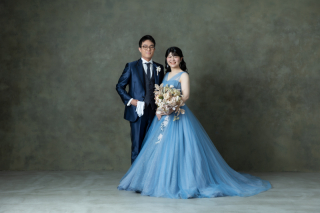 ブルーの衣装で統一感を！