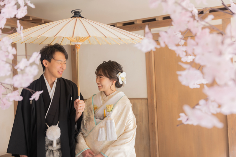 和装から洋装ヘアメイクチェンジ