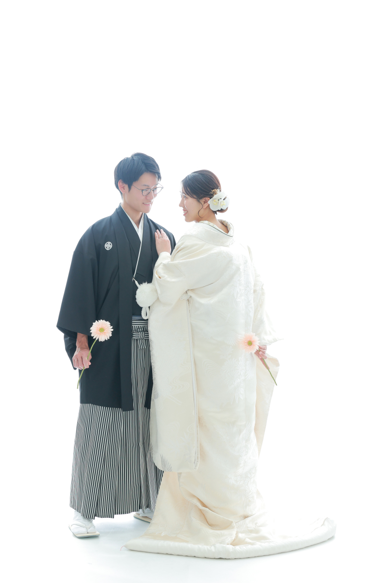 白無垢&times;ニュアンスカラー和装コーディネート