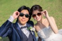遊びゴコロをプラス！サングラス小物でおしゃれな一枚に