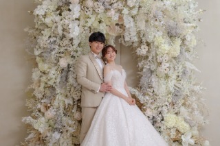 白いお花×チャペルスタジオ
