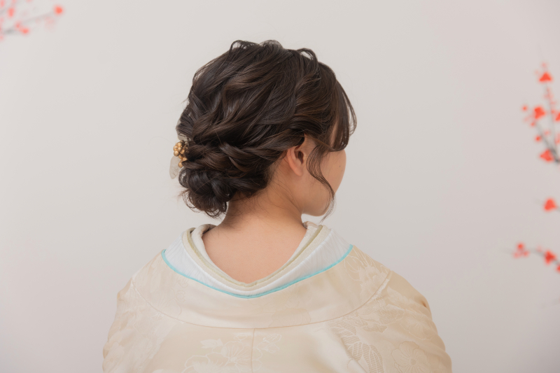 和装から洋装ヘアメイクチェンジ