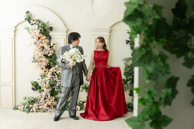 チャペルスタジオでの洋装撮影をご紹介