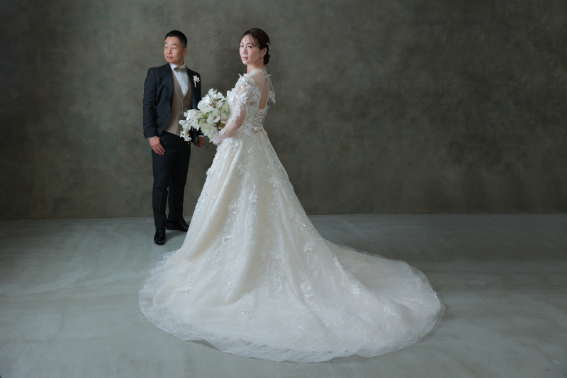 アウルムドレス