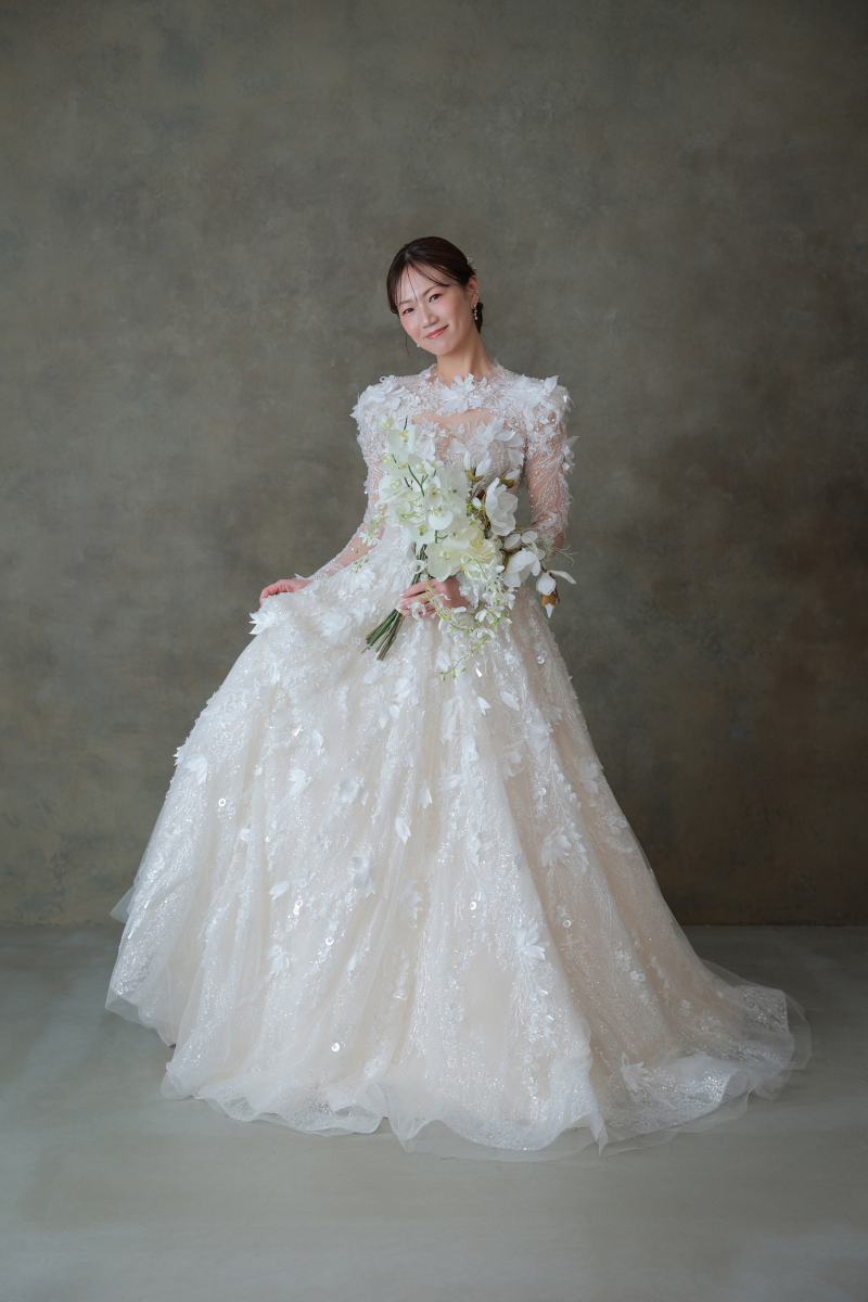 アウルムドレス