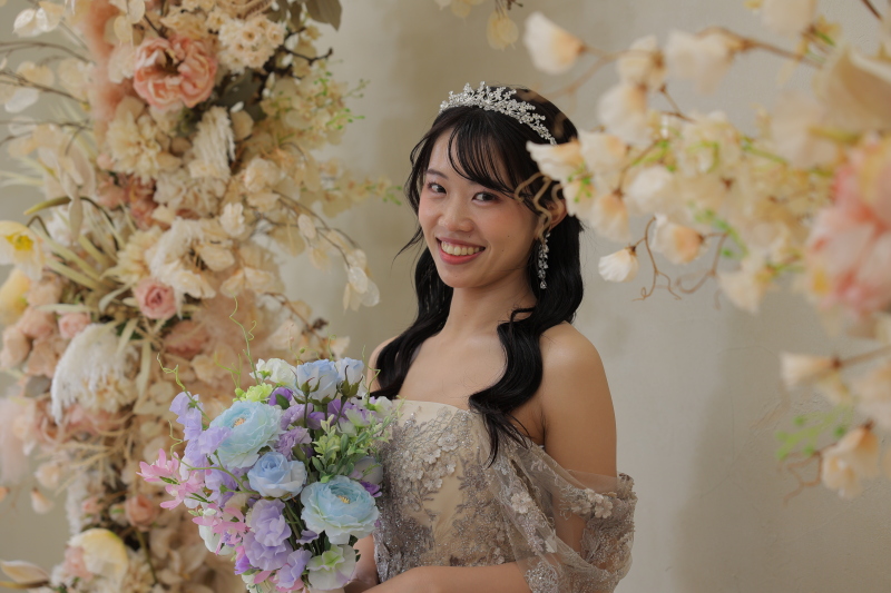 ティアラを使ったヘアスタイル3選