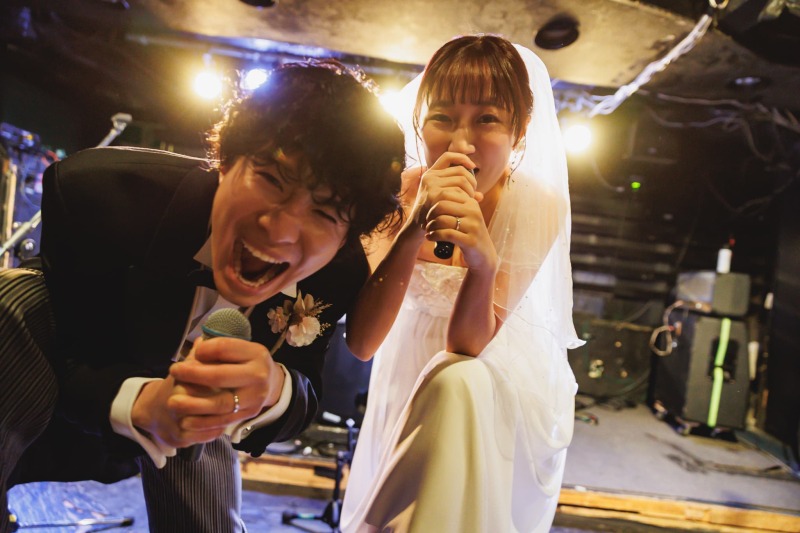 おふたり行きつけのライブハウスで撮影✨