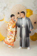 【花婿和装】色で魅せる!3つの紋付袴スタイルで自分らしさを演出