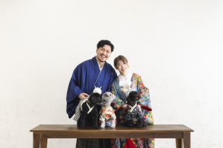 家族みんなで幸せが詰まった愛犬とのフォト紹介