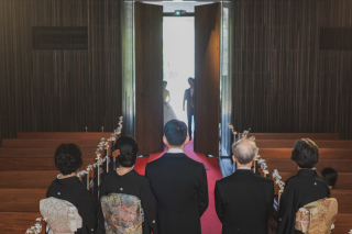 親御様に見守られて行うフォトウェディング