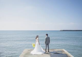 海のロケフォトに、私服コーテもご一緒に