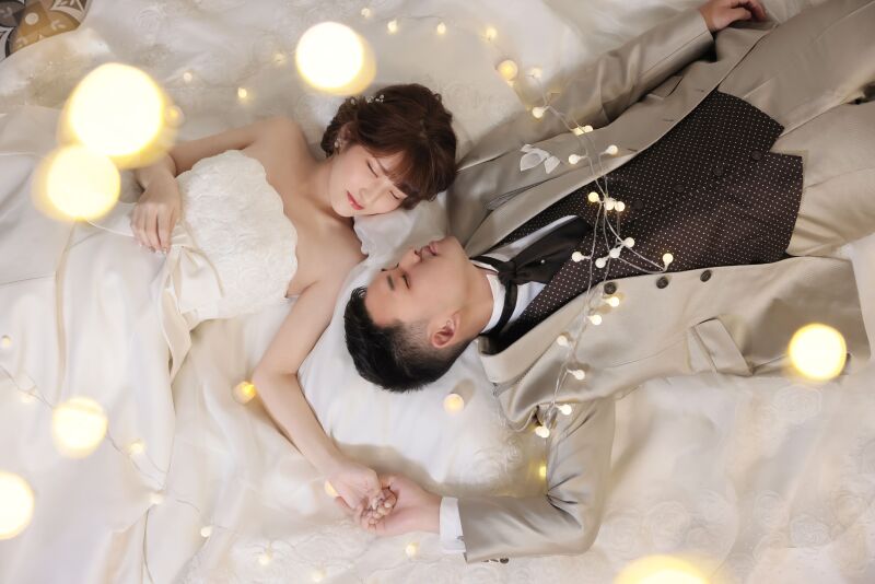 ウェディングドレス紹介♪ 〜シンプルAライン〜