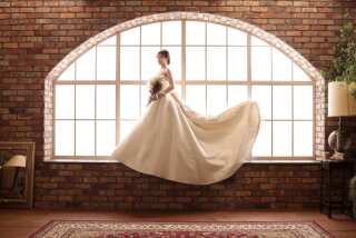 ウェディングドレス紹介♪　〜シンプルAラインドレス〜